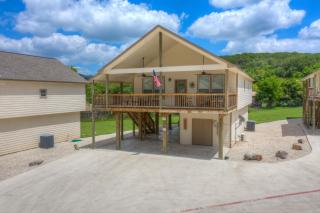 Let's Go Tubing! Awesome House-Next to River! - New Braunfels - 9