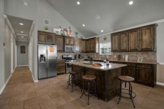 Let's Go Tubing! Awesome House-Next to River! - New Braunfels - 1