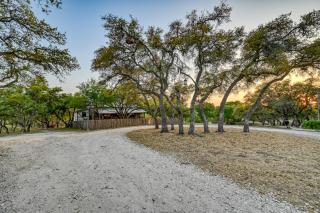 Luxury 23-acre Ranch With Hottub Near AlamoSprings - Luckenbach - 9