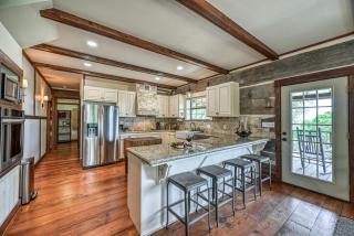 Luxury 23-acre Ranch With Hottub Near AlamoSprings - Luckenbach - 4