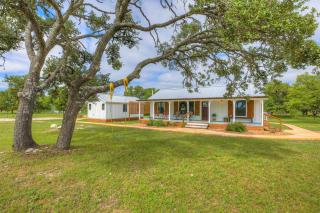 Luxurious Cottage on 3-Acre's in Fred Wine Country - Fredericksburg - 9