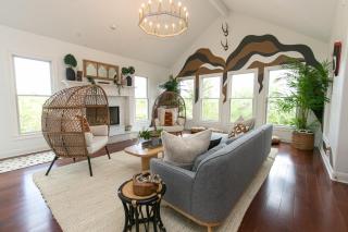 Spicewood Lodge w/Pool, HotTub - Spicewood - 1