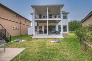 Stunning Luxury Home on Lake LBJ! - Horseshoe Bay - 0