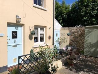 Mews Cottage in Private Seafront Estate - Bognor Regis - 8