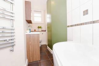 Mews Cottage in Private Seafront Estate - 6