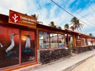 Hotel Coral Blanco with high speed internet Starlink and Galapagos Tour Operator - Puerto Villamil - 5