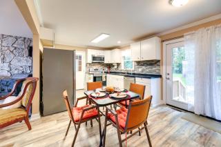 Cozy North Carolina Retreat Near Beaches and Golfing - Jacksonville - 5