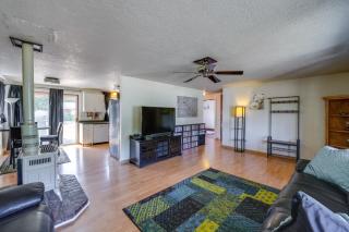 Darrington Rental with Private Yard and Mountain Views - - 0