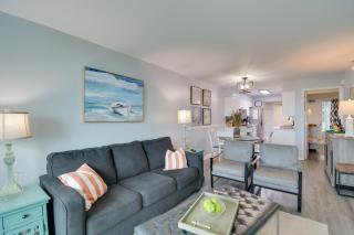 Beachfront Gulf Shores Condo w/ Community Pool! - 6