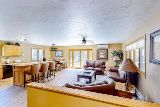 Black Hills Hideaway - Lead - 7