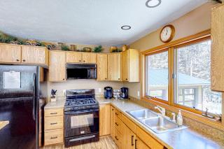 Black Hills Hideaway - Lead - 3