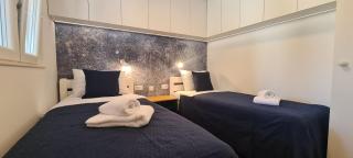 Apartments Hvaranin - Stari Grad - 3