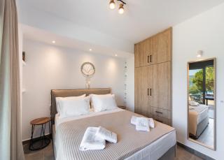 Blue Icons Lefkas - 8