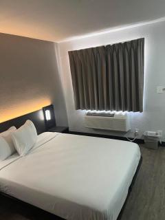 Motel 6-Lakeland, FL - Lakeland - 1