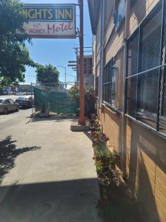 Nights Inn Motel - Oakland - 0