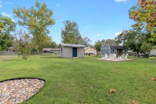 Gorgeous Home with Grill 5Min from MainSt! - Fredericksburg - 0