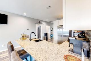 Pura Vida Texoma, Unit A - - 4