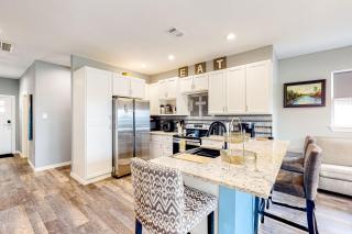 Pura Vida Texoma, Unit A - - 3