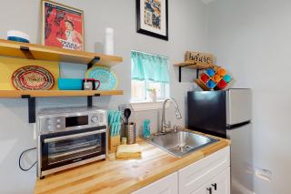 Pura Vida Texoma, Unit B - - 1