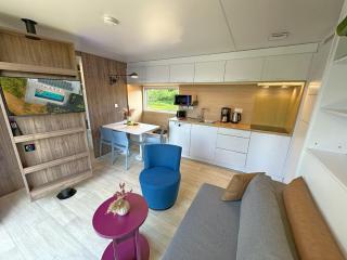 Feriendorf Seeblick - Tiny Chalets direkt am See - Neunburg vorm Wald - 3