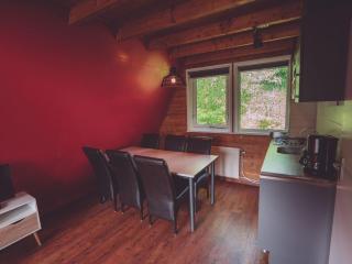 Cottage with garden, near fishing pond - Bant - 1