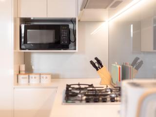 Valley Centre Stylish Boutique 2B Apt w Pool - 1