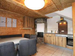 Cozy holiday home next to the Hirschbichlalm - Zellberg - 9