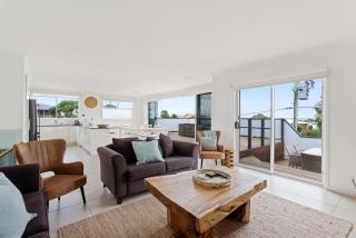 Sanctuary Lodge by Ready Set Stay - BYO LINEN & TOWELS - Cowes - 5