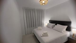NEW LUXURY SPACIOUS APARTMENT IN VANIAN GARDENS, 4 BEDROOMS, 10 min walk to the Sea - Estepona - 1