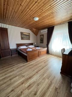 Guest House Villa Lamperti - Dyida - 9