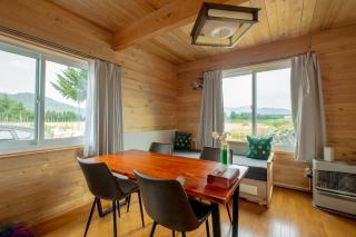 Furano Log House Farm Resort - Furano - 1