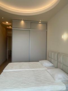 Luxury Apartment 1 - 3