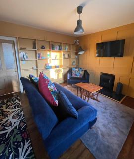 Caretaker’s Cottage - - 3
