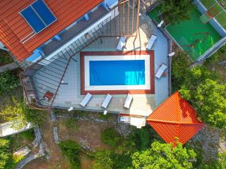Villa Sena - private pool, sports field, BBQ, parking - Lovreć - Opanci - 4
