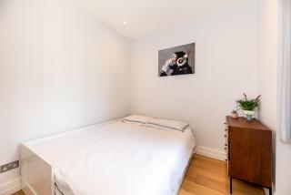 2-Bedroom Victorian Apartment in Kensington - Londra - 6