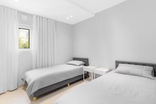 Beachfront Complex Jardines de las Golondrinas Elviria - Marbella - 4