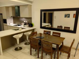 5 Changkat Bukit Bintang 5 minutes to Alor Street Bukit Ceylon KLCC Pavilion Apt 3R2B 10 pax - 9