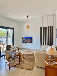 Shades of blue apartment. - 8