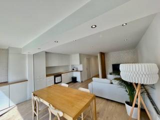 PGH N19-Centre-Ville, Plage à 200m, Parking Privé - La Grande-Motte - 2