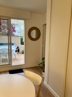 Le grand large 3 pièces en rez de jardin, avec terrasse et accès direct à la plage à pied - 7