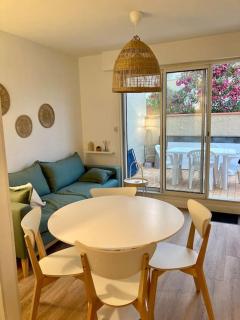 Le grand large 3 pièces en rez de jardin, avec terrasse et accès direct à la plage à pied - 2
