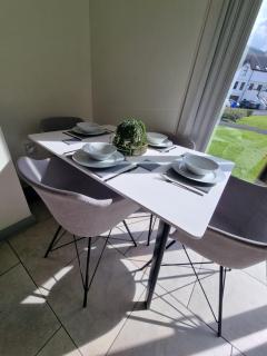 Donard View Apartment - 3