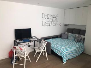 Tesoro calle, precioso estudio super equipado para dos en Malasaña - 0