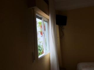 HOSTAL COSTA SOL - Castell de Ferro - 9