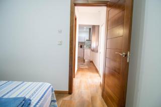 RentitSpain Confortable Apartamento con Patio en Motril - Motril - 6