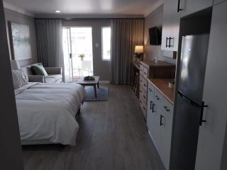 Ships Bell 16B, St Francis Bay - 4