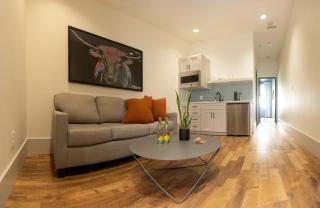 The Thomas Hotel - Premium Suite - Tyler - 9
