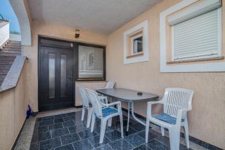 Apartments Bahar Krk - Krk - 1