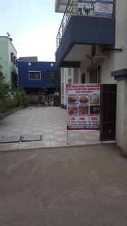 HOTEL RAJANIGANDHA home stay - Pune - 9