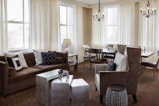 Renaissance New Orleans Pere Marquette French Quarter Area Hotel - New Orleans - 2